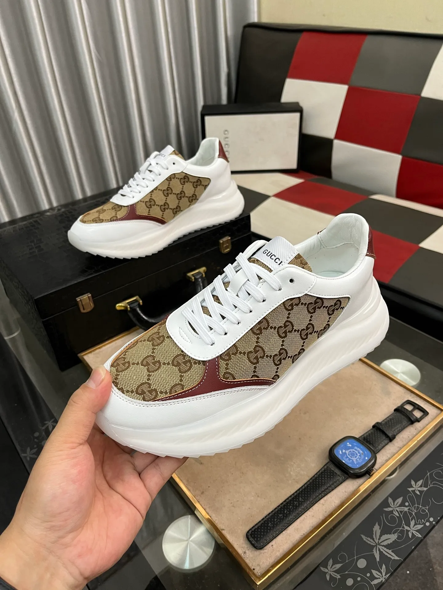 Men's shoes 💰458⌚️⌚️[GUCCI] The latest trendy men's casual shoes, the fabric is made of embossed cowhide imported from Italy, comfortable sheepskin lining + feet, the original outsole is wear-resistant and non-slip, high-level version, size: 38-444️⃣Colors available